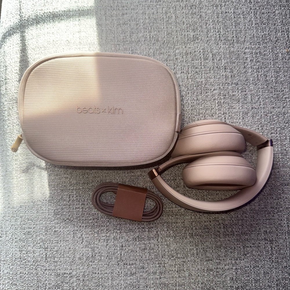 Beats by Kim Moon Headphones with Case